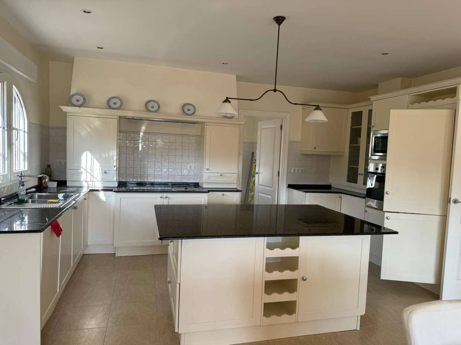 4 sovrum Villa till salu i Playa Flamenca med pool - 870 000 € (Ref: 9540912)