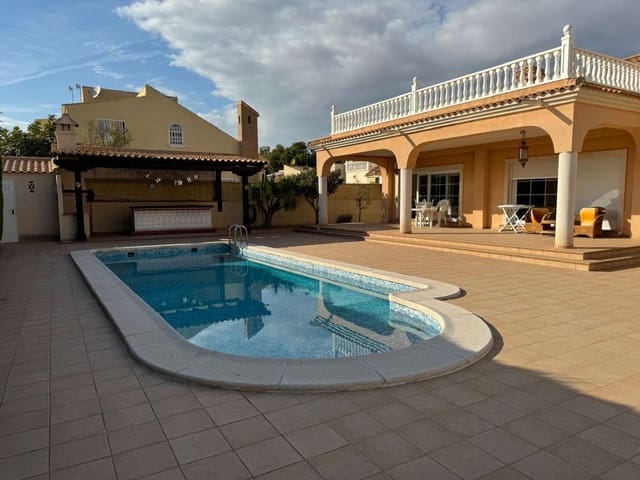 4 sovrum Villa till salu i Playa Flamenca, Orihuela med pool - 870 000 € (Ref: 9540912)