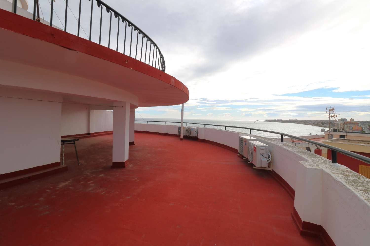 3 sypialnia Apartament na sprzedaż w Torrevieja - 230 000 € (Ref: 9543160)