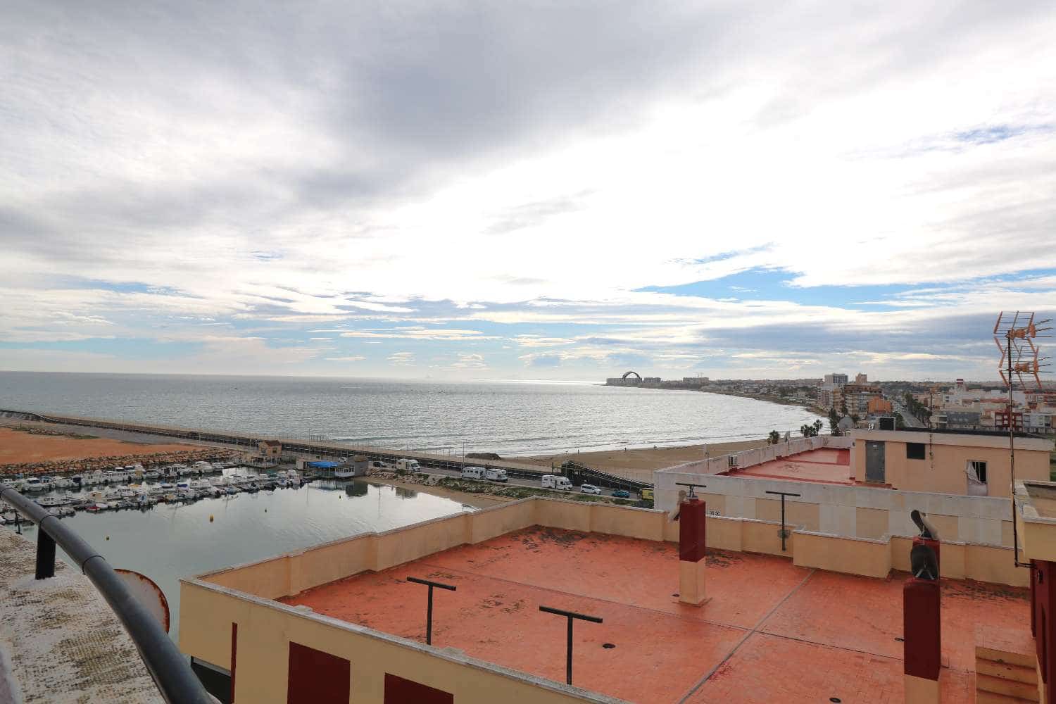 3 sypialnia Apartament na sprzedaż w Torrevieja - 230 000 € (Ref: 9543160)