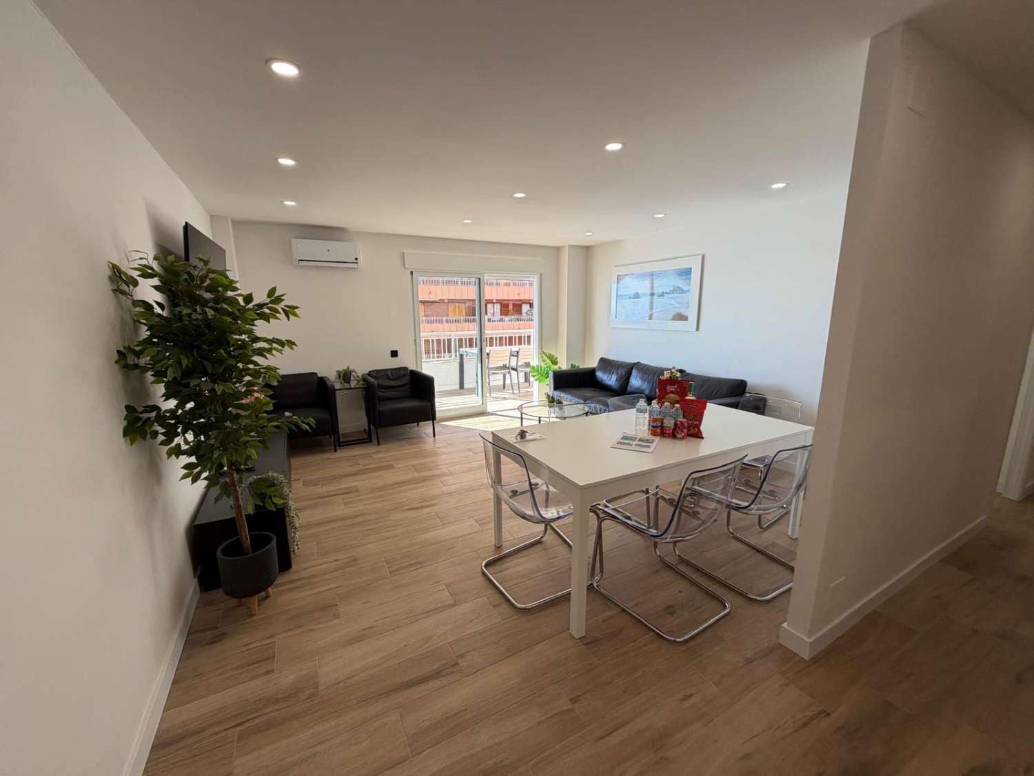 3 soveværelse Lejlighed til salg i Torrevieja med swimmingpool - € 289.000 (Ref: 9551076)