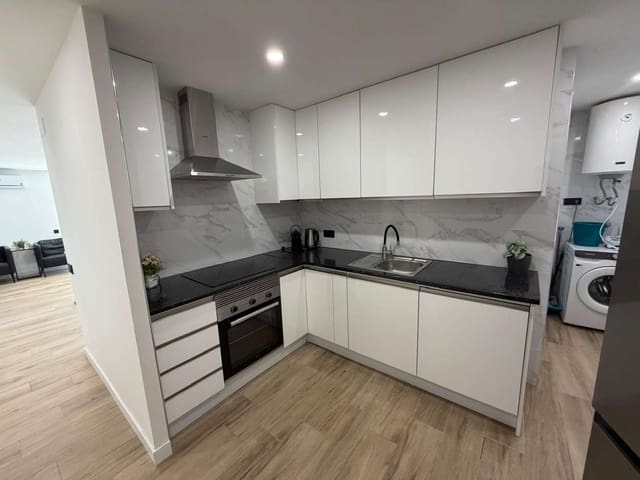 3 soveværelse Lejlighed til salg i Playa del Acequión, Torrevieja med swimmingpool - € 289.000 (Ref: 9551076)