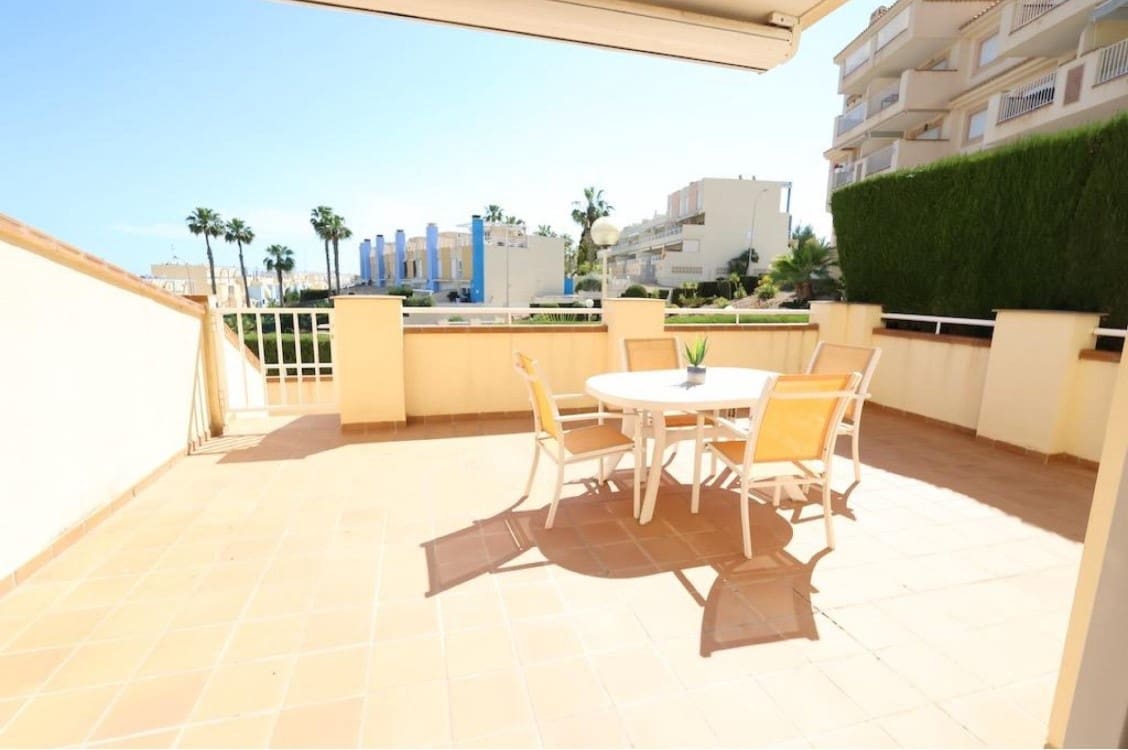 2 chambre Appartement à vendre à Orihuela Costa avec piscine garage - 295 000 € (Ref: 9561433)