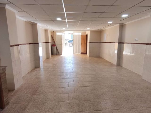 4 chambre Bungalow à vendre à Benejúzar avec garage - 165 000 € (Ref: 9568237)