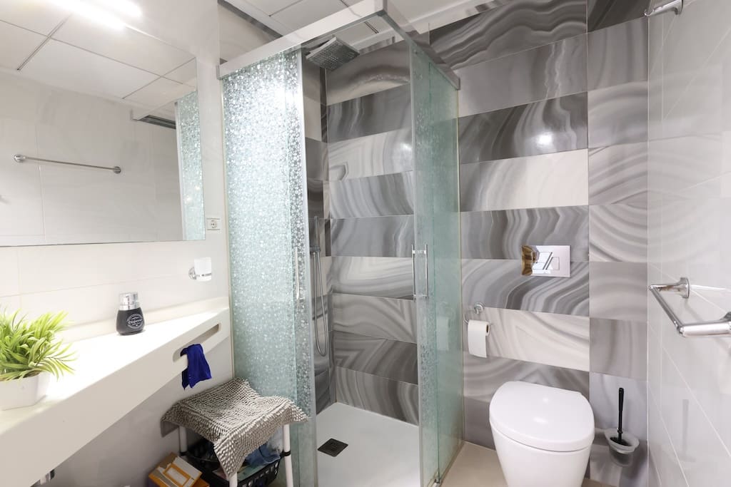 3 slaapkamer Bungalow te koop in Playa Flamenca met zwembad garage - € 375.000 (Ref: 9604702)