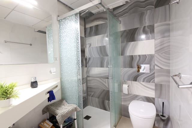 3 slaapkamer Bungalow te koop in Playa Flamenca, Orihuela met zwembad garage - € 375.000 (Ref: 9604702)