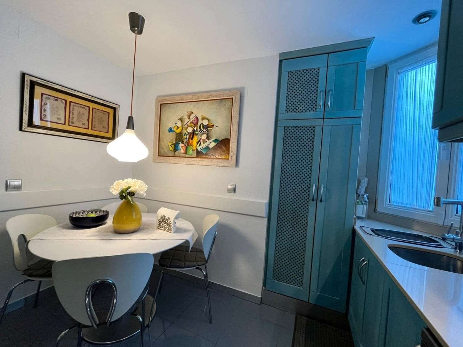 3 bedroom Apartment for sale in Torrevieja - € 260,000 (Ref: 9604704)