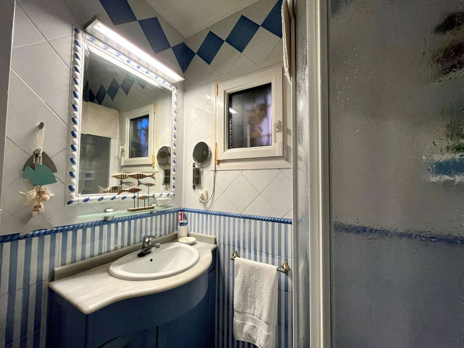 3 bedroom Apartment for sale in Torrevieja - € 260,000 (Ref: 9604704)