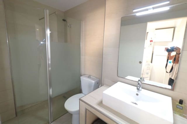 Studio na sprzedaż w La Veleta, Torrevieja z basenem - 95 000 € (Ref: 9604705)