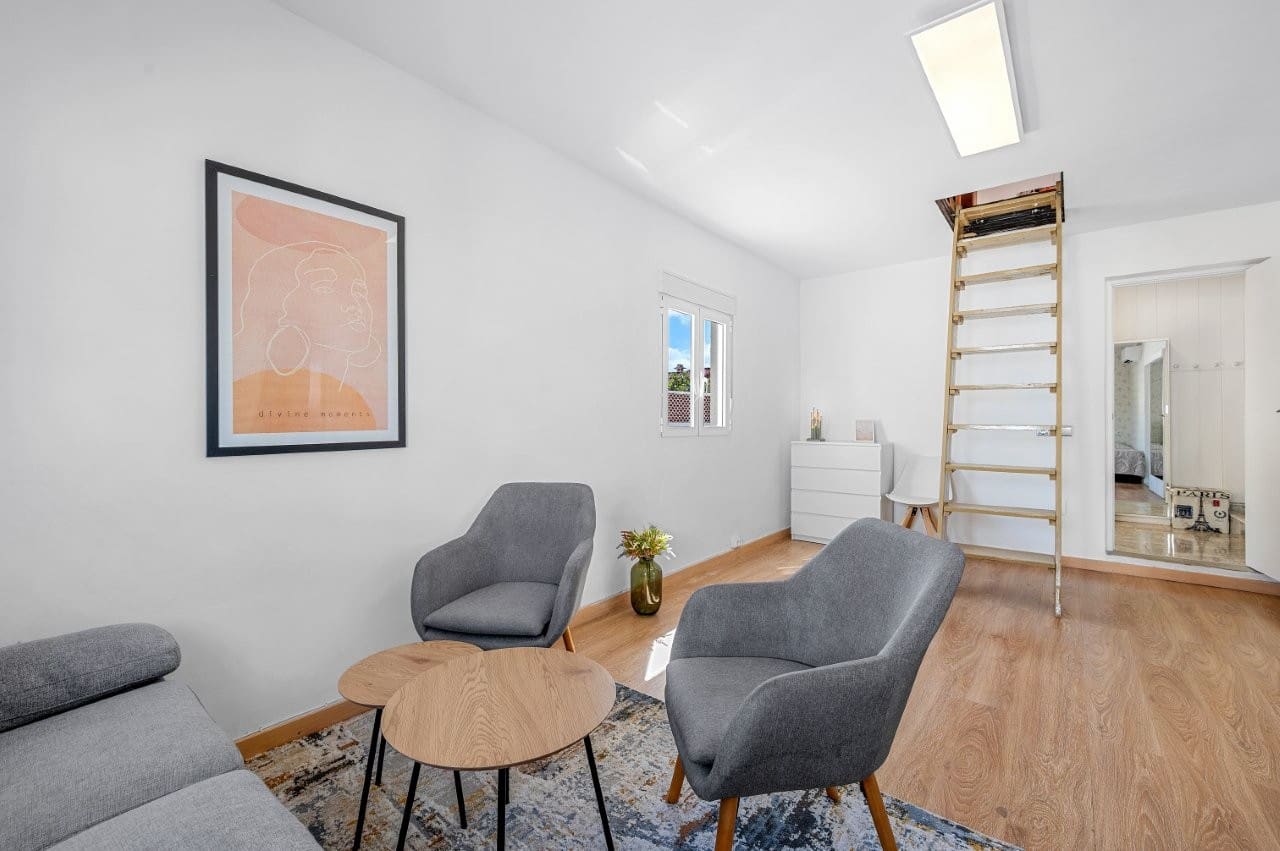 7 soverom Villa til salgs i Ciudad Quesada med svømmebasseng - € 699 000 (Ref: 9607610)