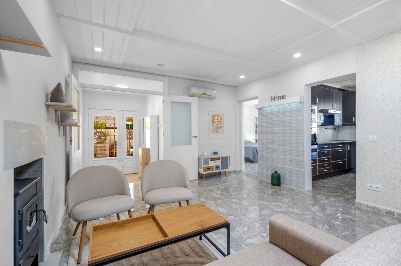 7 soverom Villa til salgs i Ciudad Quesada med svømmebasseng - € 699 000 (Ref: 9607610)