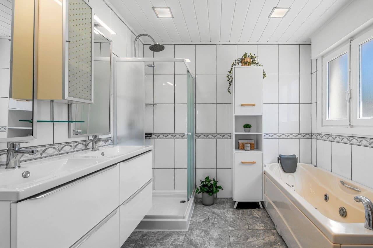 7 soverom Villa til salgs i Ciudad Quesada med svømmebasseng - € 699 000 (Ref: 9607610)