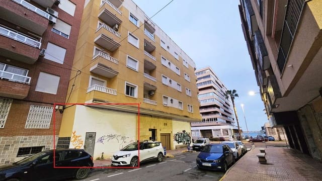 Kommersiell til salgs i Playa del Acequión, Torrevieja - € 90 000 (Ref: 9607611)