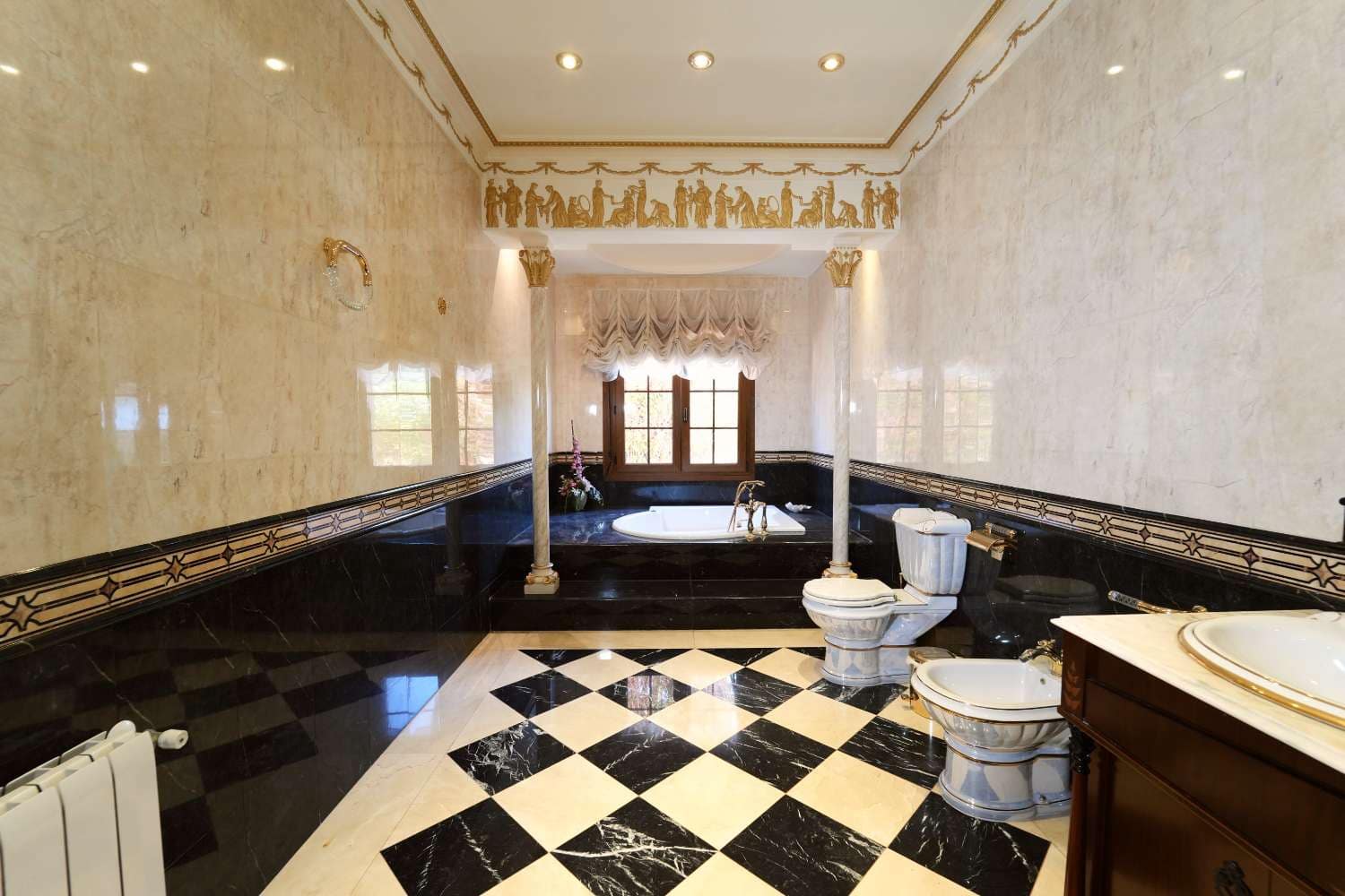 7 makuuhuone Huvila myytävänä paikassa Orihuela Costa mukana uima-altaan - 1 399 000 € (Ref: 9607612)