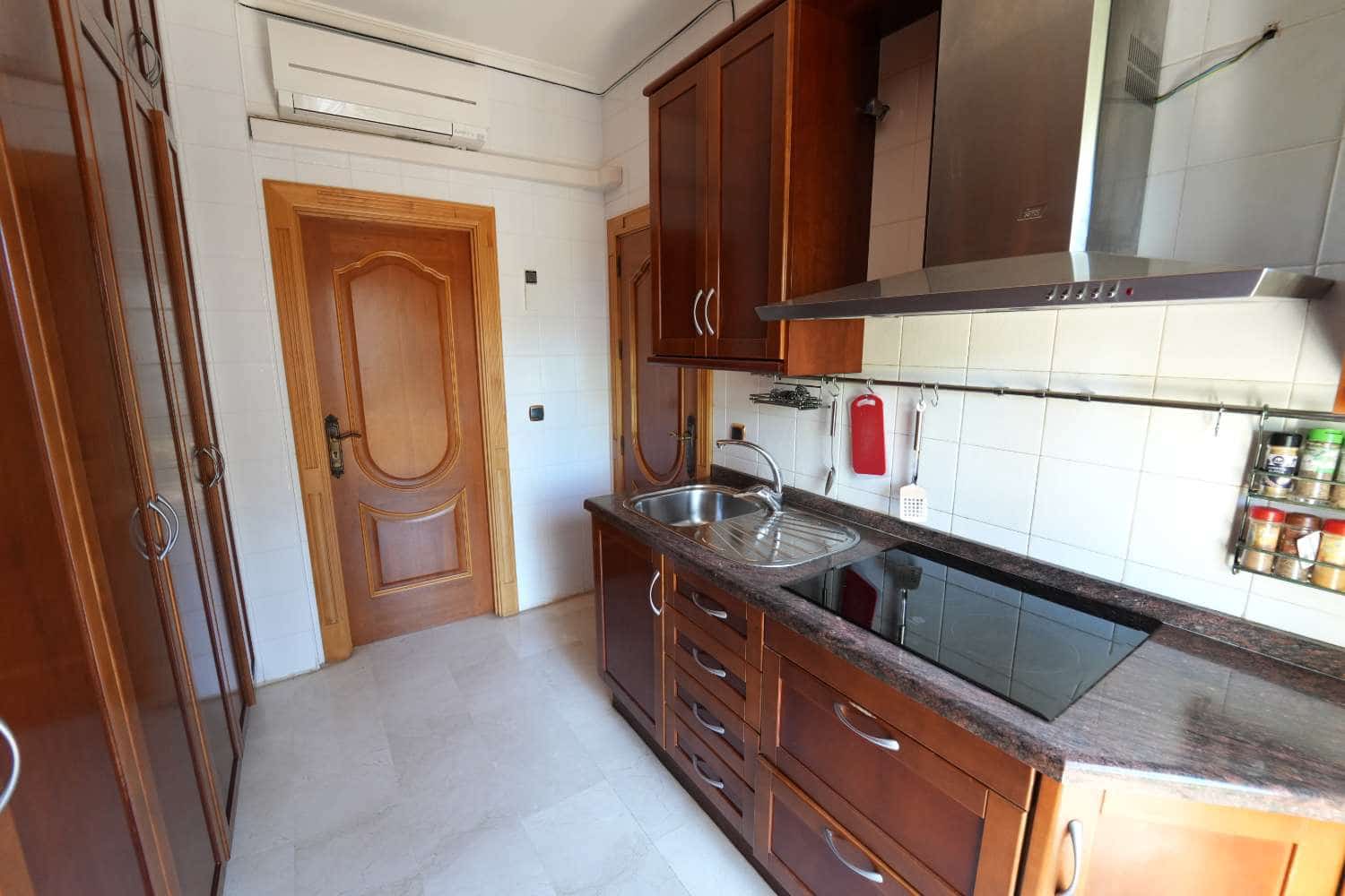 7 makuuhuone Huvila myytävänä paikassa Orihuela Costa mukana uima-altaan - 1 399 000 € (Ref: 9607612)