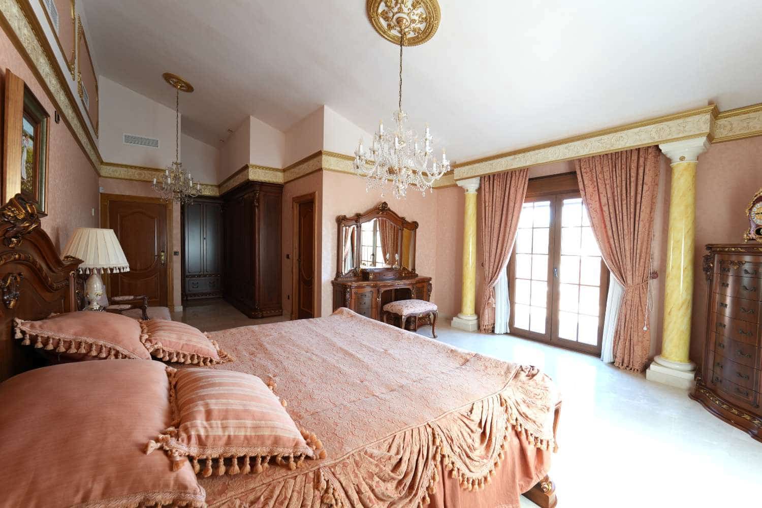 7 makuuhuone Huvila myytävänä paikassa Orihuela Costa mukana uima-altaan - 1 399 000 € (Ref: 9607612)