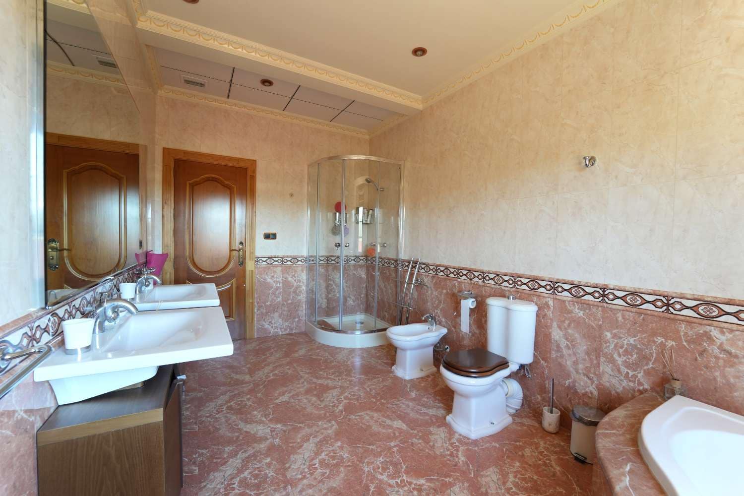 7 makuuhuone Huvila myytävänä paikassa Orihuela Costa mukana uima-altaan - 1 399 000 € (Ref: 9607612)