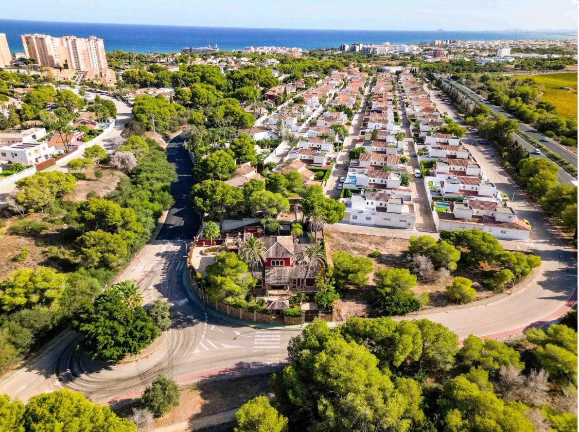 5 camera da letto Villa in vendita in Dehesa de Campoamor con piscina - 1.250.000 € (Rif: 9611187)