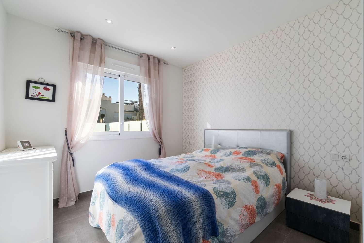 2 soveværelse Lejlighed til salg i Torrevieja med swimmingpool garage - € 265.000 (Ref: 9625403)