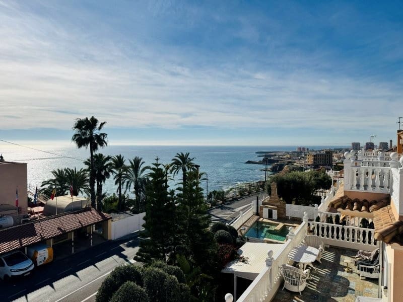 5 sovrum Villa till salu i Cabo Cervera med pool - 549 000 € (Ref: 9629796)