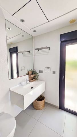 3 makuuhuone Huvila myytävänä paikassa Ciudad Quesada, Rojales mukana uima-altaan 
autotalli - 458 900 € (Ref: 9634084)