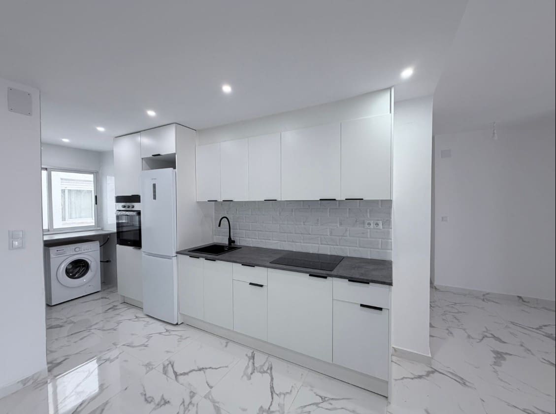 3 soverom Leilighet til salgs i Torrevieja - € 219 000 (Ref: 9637245)