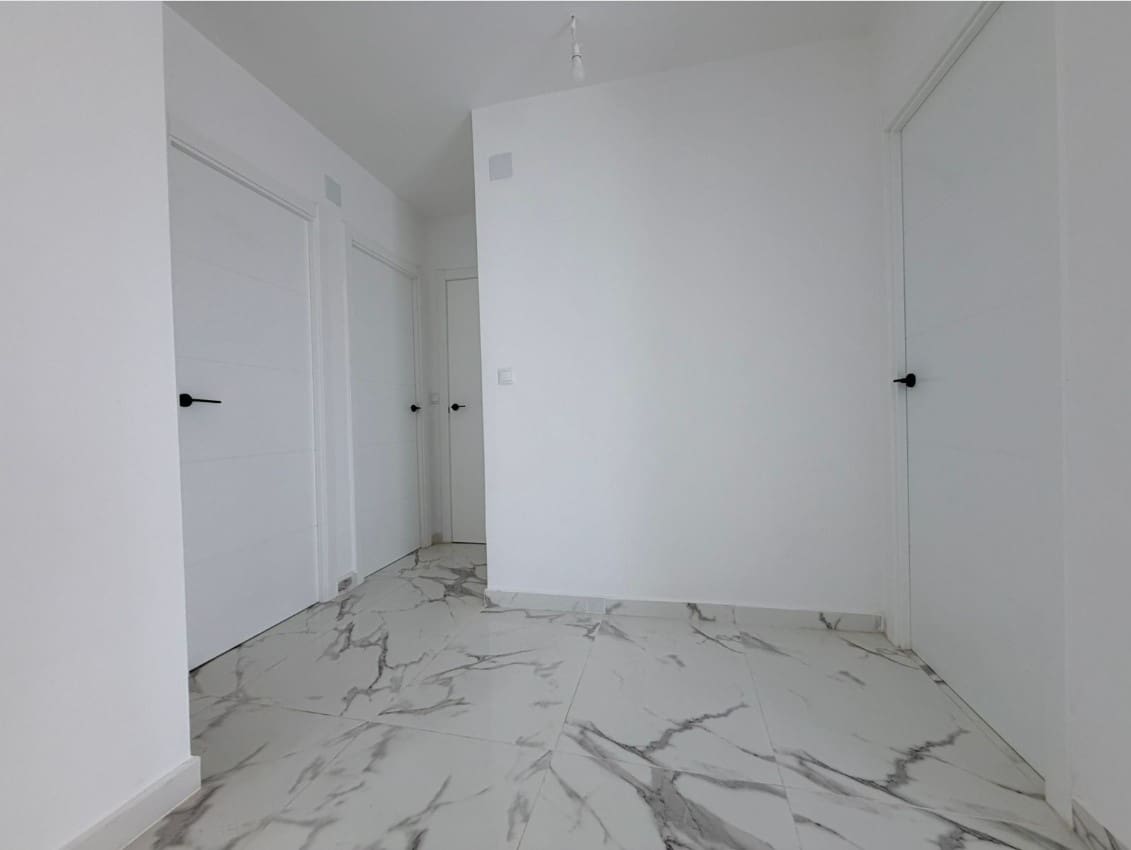 3 soverom Leilighet til salgs i Torrevieja - € 219 000 (Ref: 9637245)