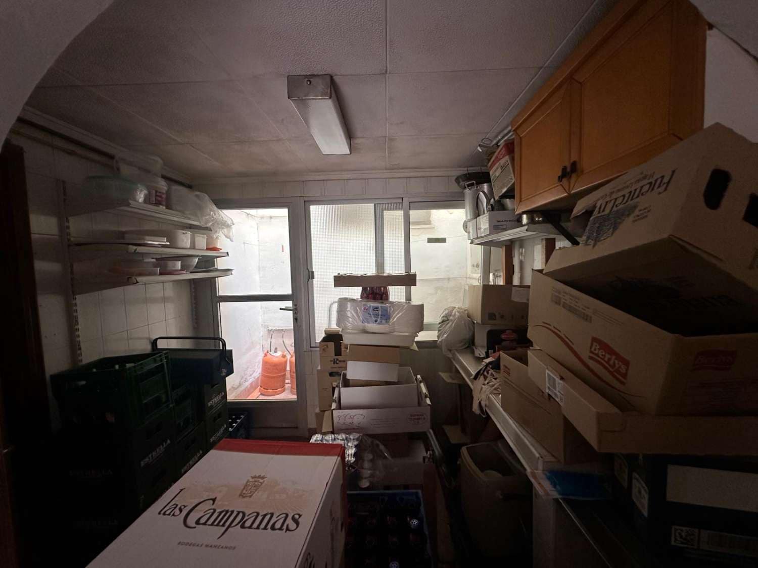 Restaurant/Bar til salg i Torrevieja - € 120.000 (Ref: 9637246)