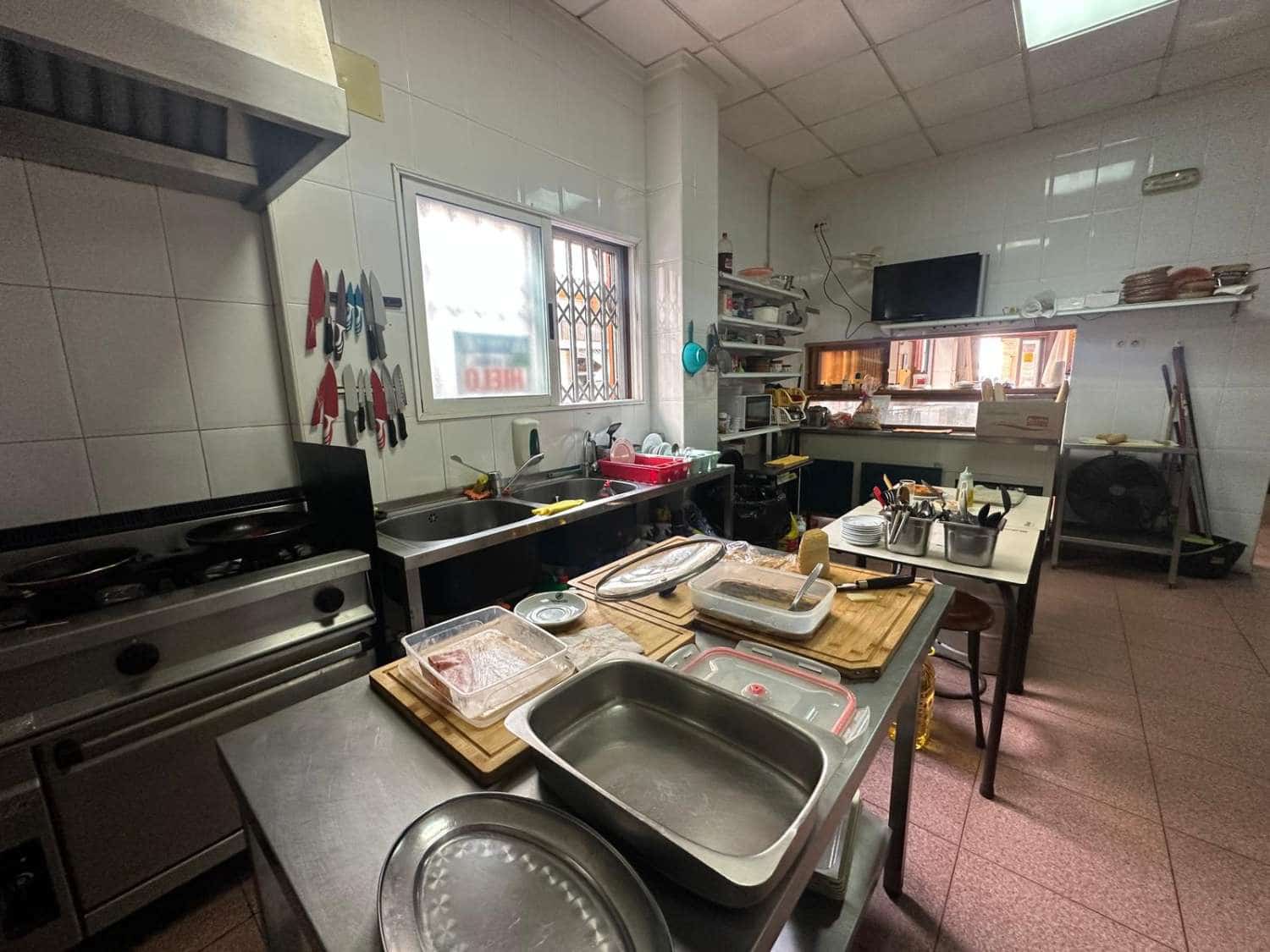 Restaurant/Bar til salg i Torrevieja - € 120.000 (Ref: 9637246)