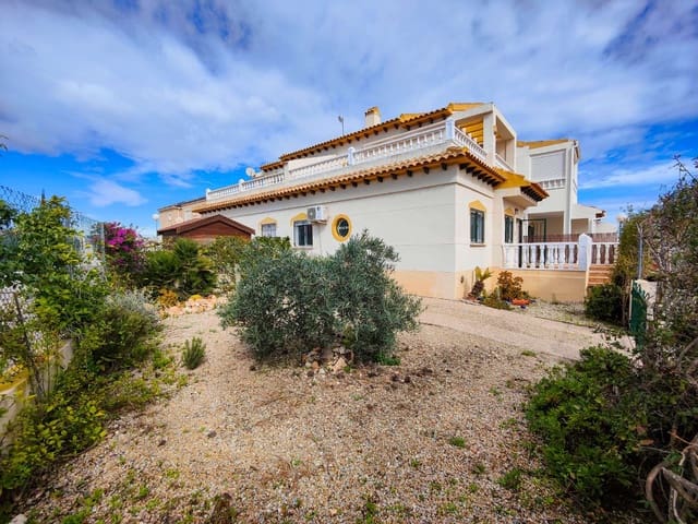 Bungalow de 3 habitaciones en Los Balcones - Los Altos, Orihuela en venta con piscina garaje - 235.000 € (Ref: 9644646)