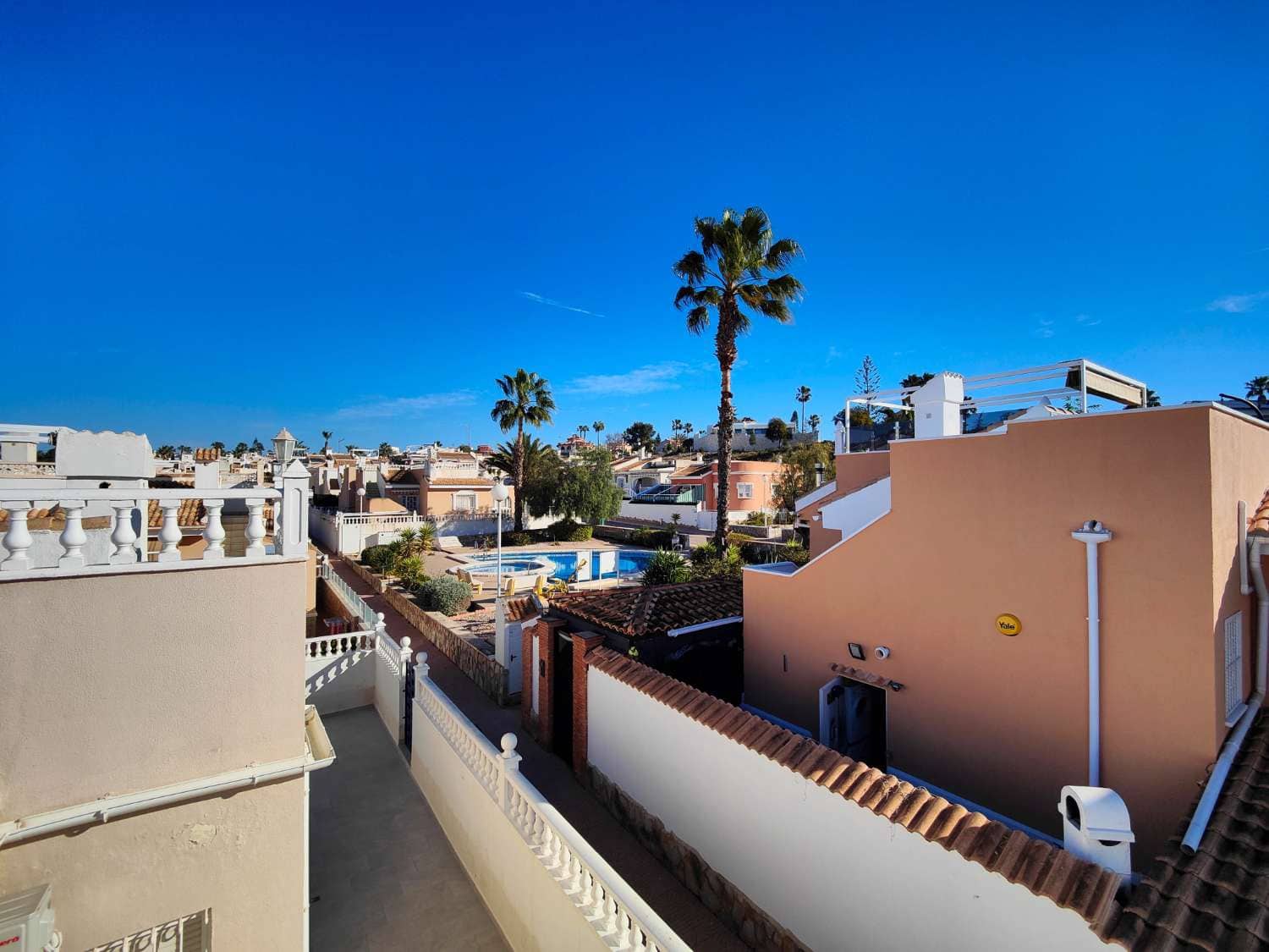 2 sypialnia Dom blizniak na sprzedaż w Ciudad Quesada z basenem garażem - 249 000 € (Ref: 9644648)