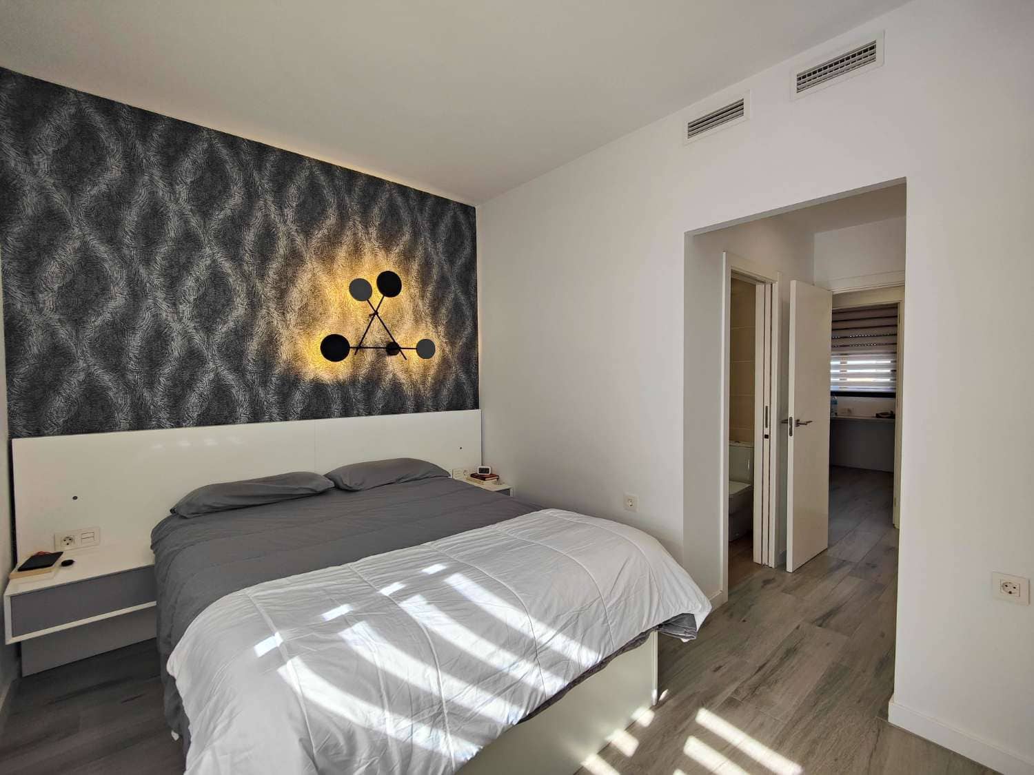 3 soveværelse Lejlighed til salg i Guardamar del Segura med swimmingpool garage - € 289.900 (Ref: 9644649)