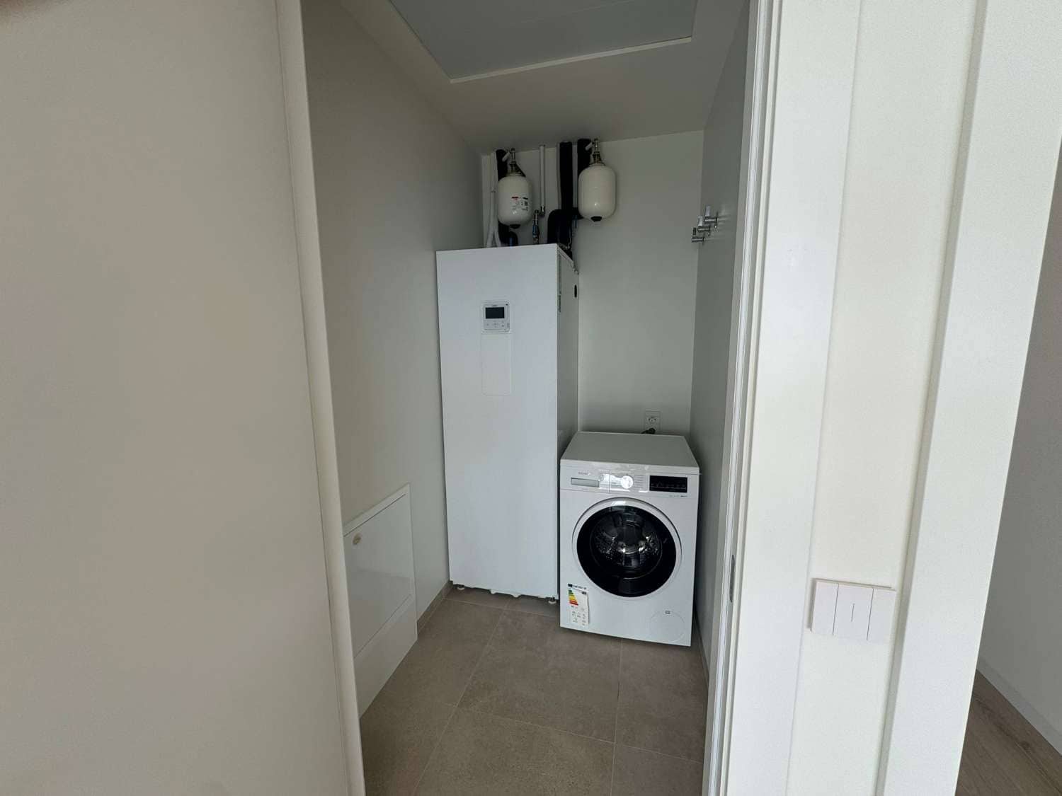 Apartamento de 2 habitaciones en Las Colinas Golf en venta con piscina - 945.000 € (Ref: 9647867)