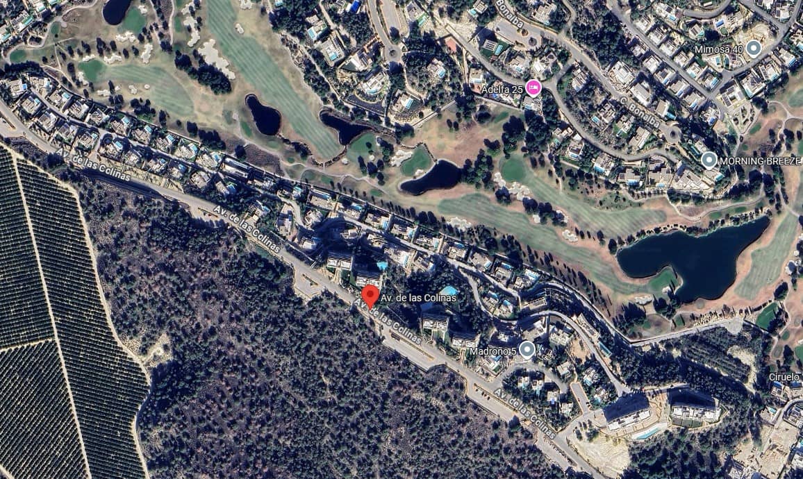 Apartamento de 2 habitaciones en Las Colinas Golf en venta con piscina - 945.000 € (Ref: 9647867)