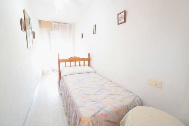 3 camera da letto Appartamento in vendita in Playa de los Náufragos, Torrevieja con piscina - 153.000 € (Rif: 9647872)