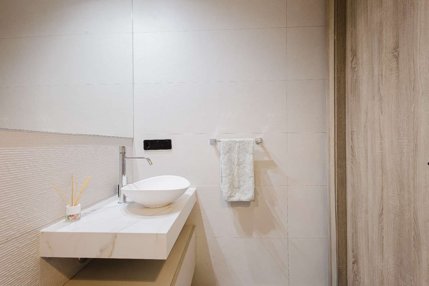 4 slaapkamer Villa te koop in Algorfa met zwembad garage - € 770.000 (Ref: 9651332)