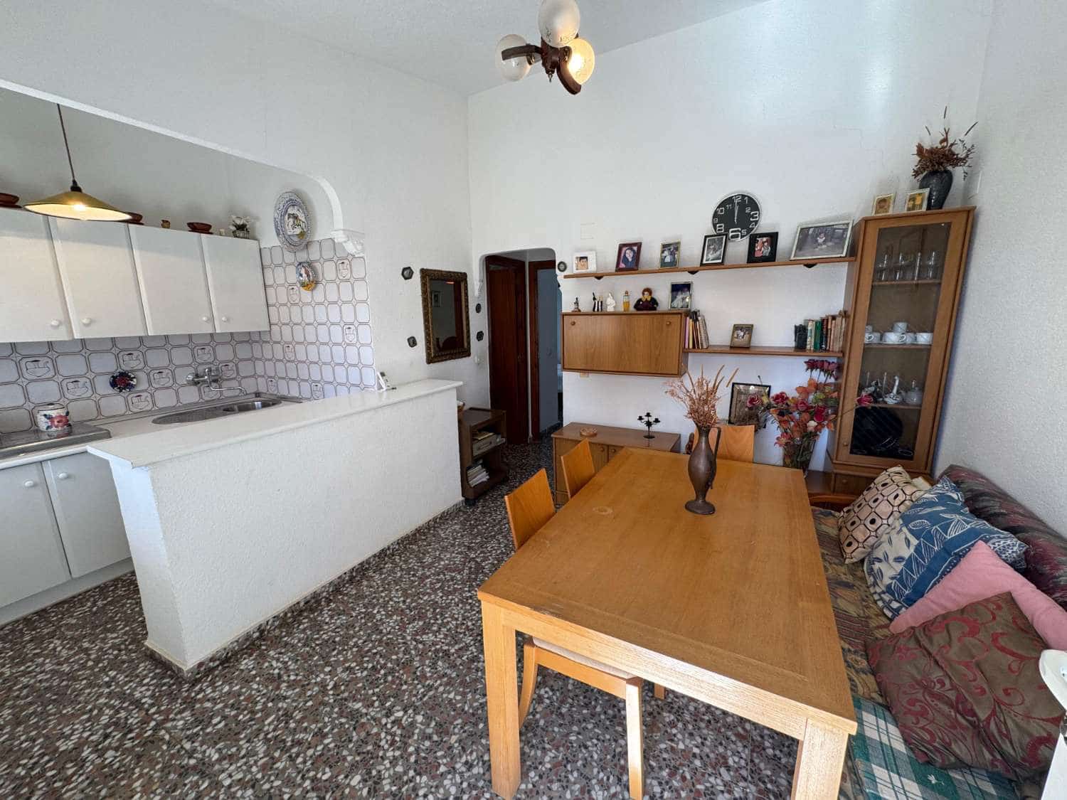 3 bedroom Terraced Villa for sale in Torrevieja with garage - € 196,000 (Ref: 9651334)