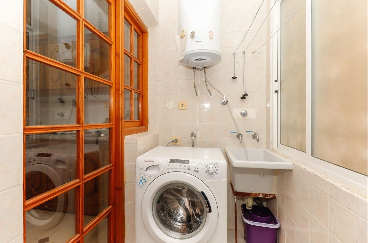 1 makuuhuone Huoneisto myytävänä paikassa Cabo Cervera mukana 
autotalli - 179 000 € (Ref: 9655782)