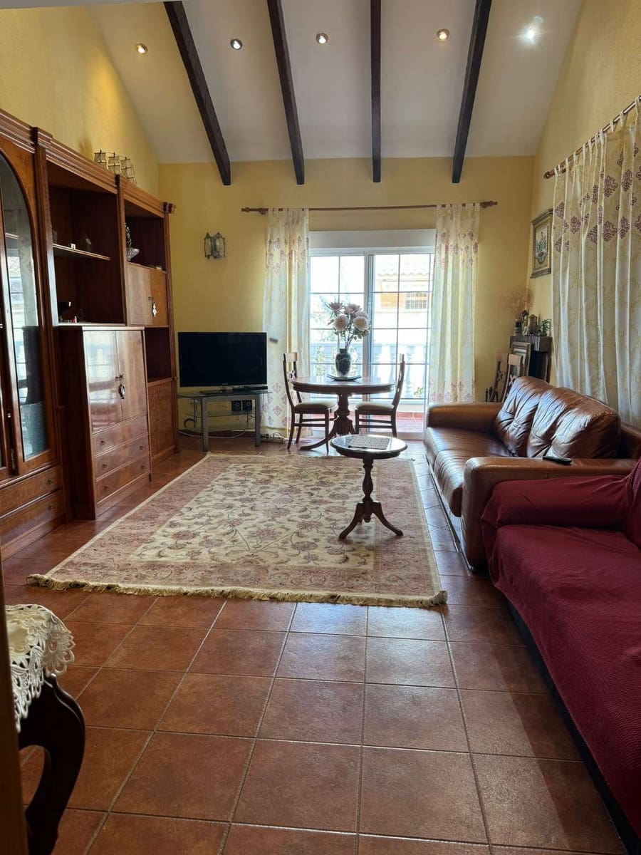 4 makuuhuone Huvila myytävänä paikassa Orihuela Costa mukana uima-altaan - 570 000 € (Ref: 9666141)