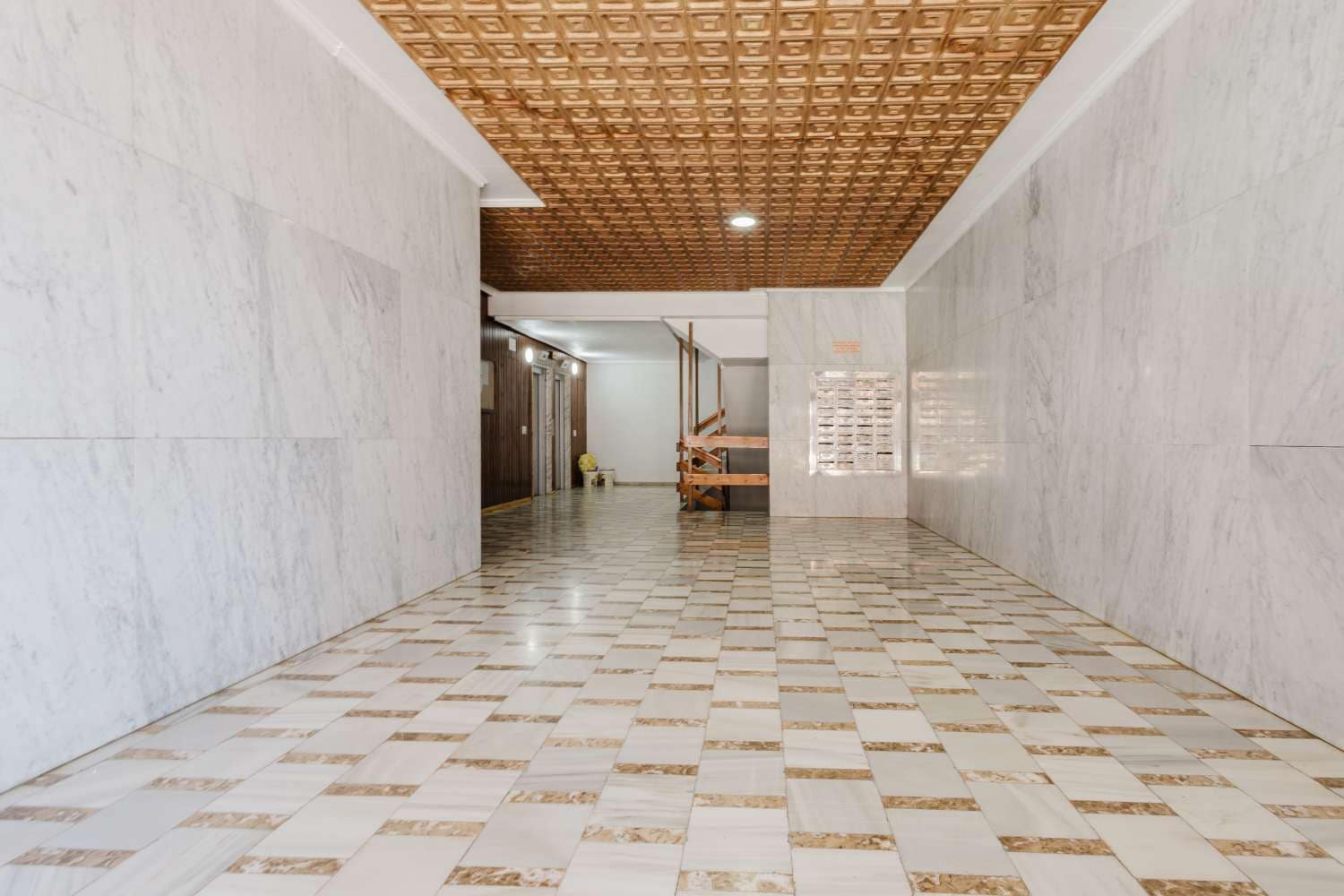 3 sypialnia Apartament na sprzedaż w Torrevieja z basenem - 349 000 € (Ref: 9666142)