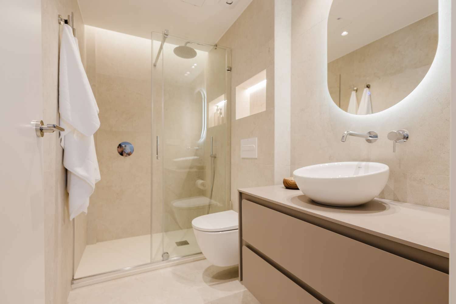 3 sypialnia Apartament na sprzedaż w Torrevieja z basenem - 349 000 € (Ref: 9666142)