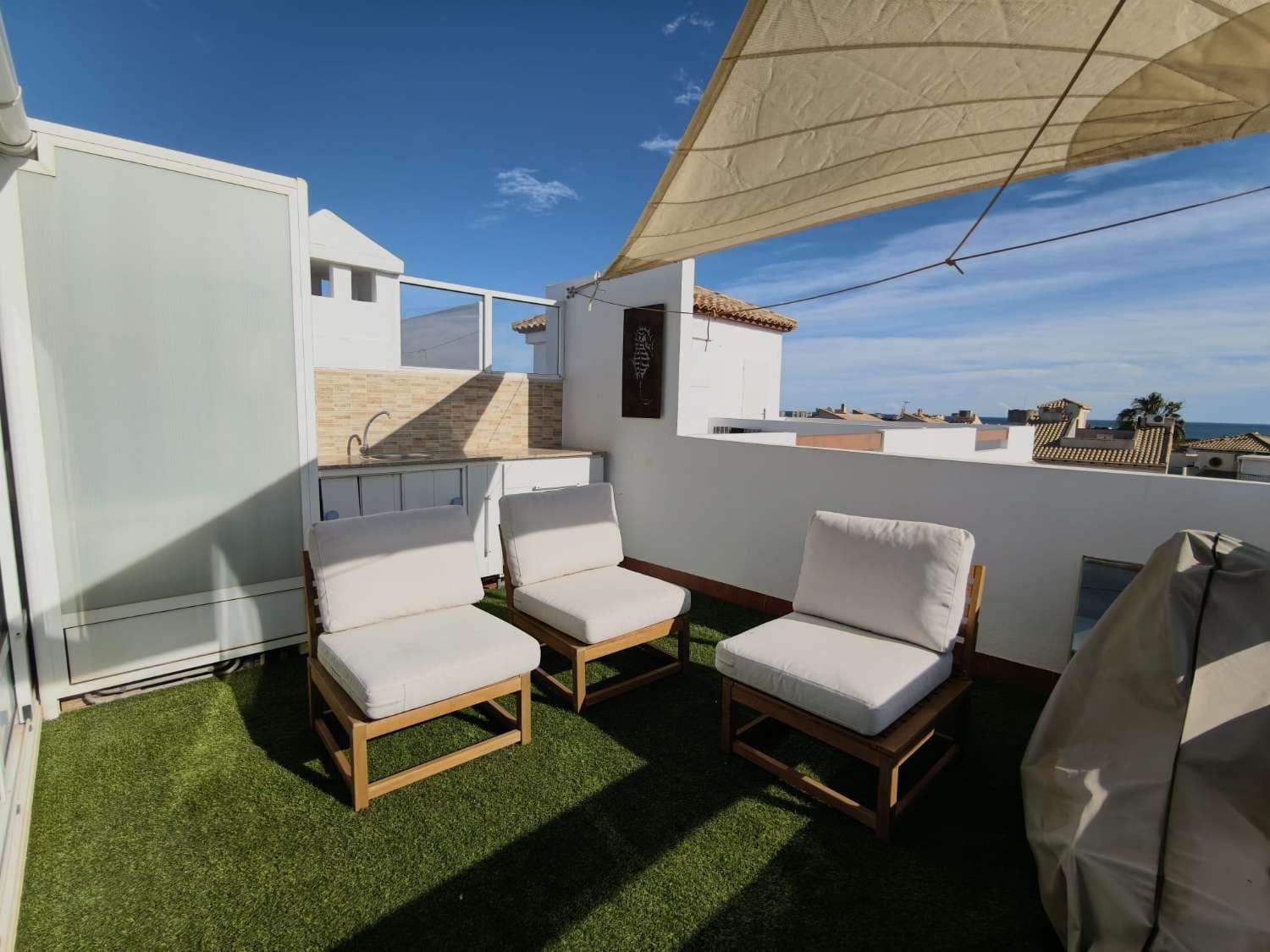 2 slaapkamer Appartement te koop in Orihuela Costa met zwembad garage - € 235.000 (Ref: 9673969)