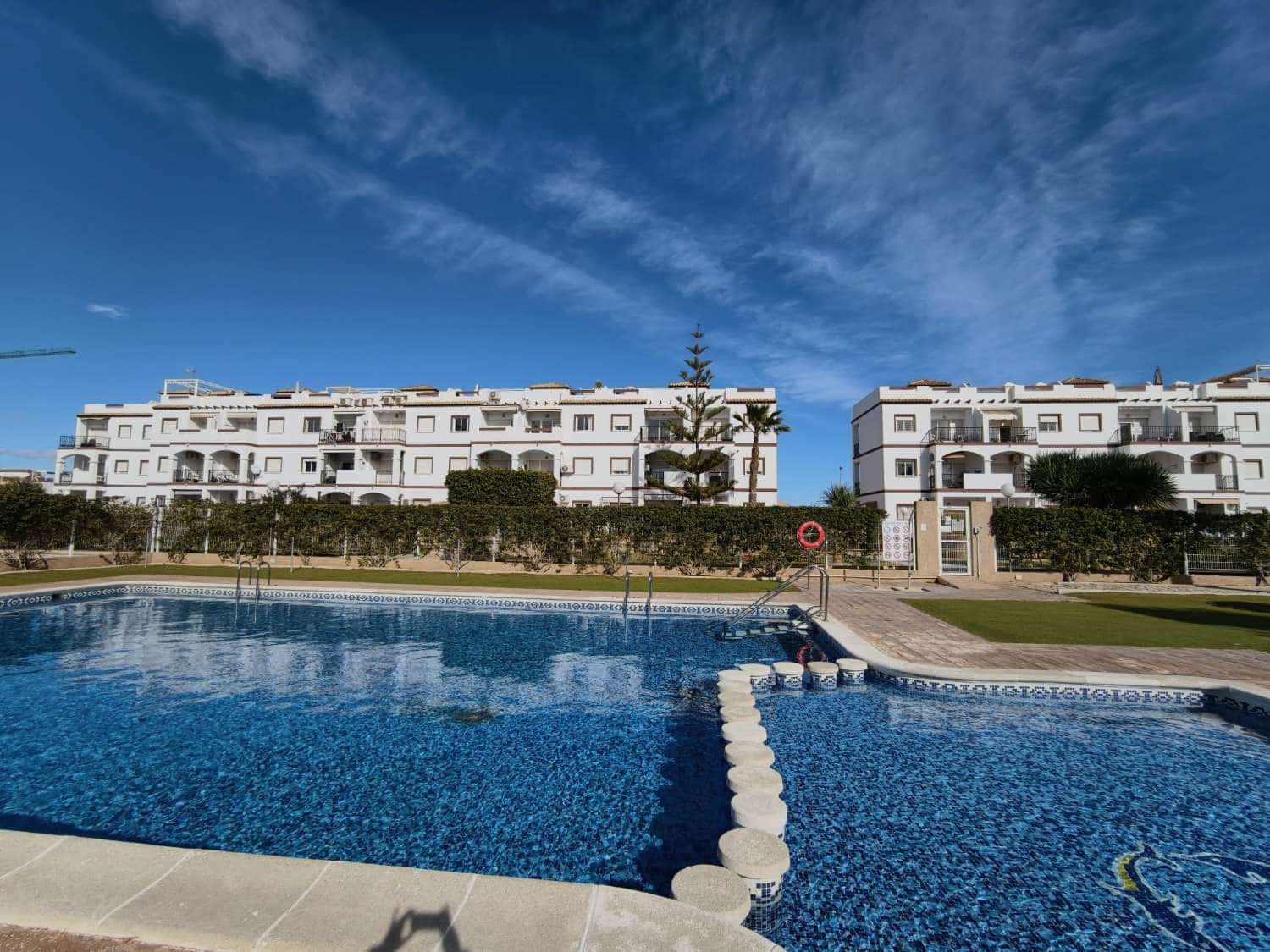 2 slaapkamer Appartement te koop in Orihuela Costa met zwembad garage - € 235.000 (Ref: 9673969)