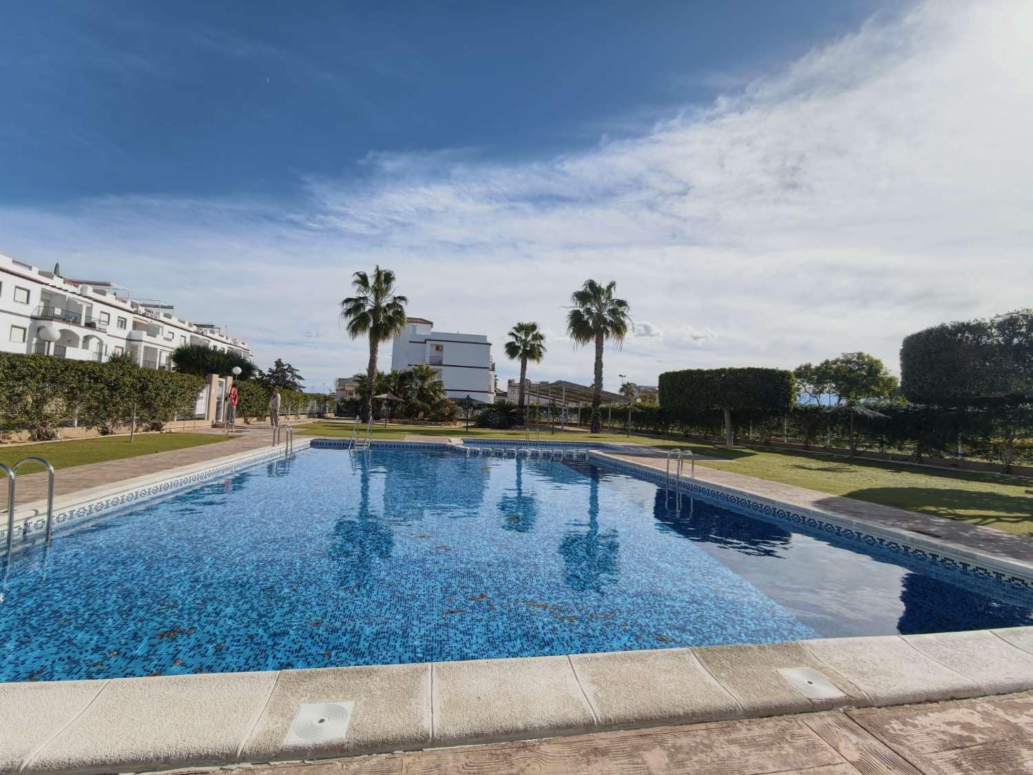 2 slaapkamer Appartement te koop in Orihuela Costa met zwembad garage - € 235.000 (Ref: 9673969)