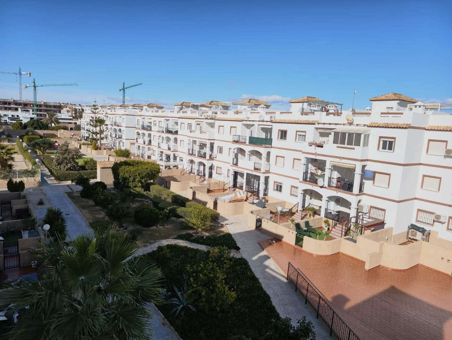 2 slaapkamer Appartement te koop in Orihuela Costa met zwembad garage - € 235.000 (Ref: 9673969)