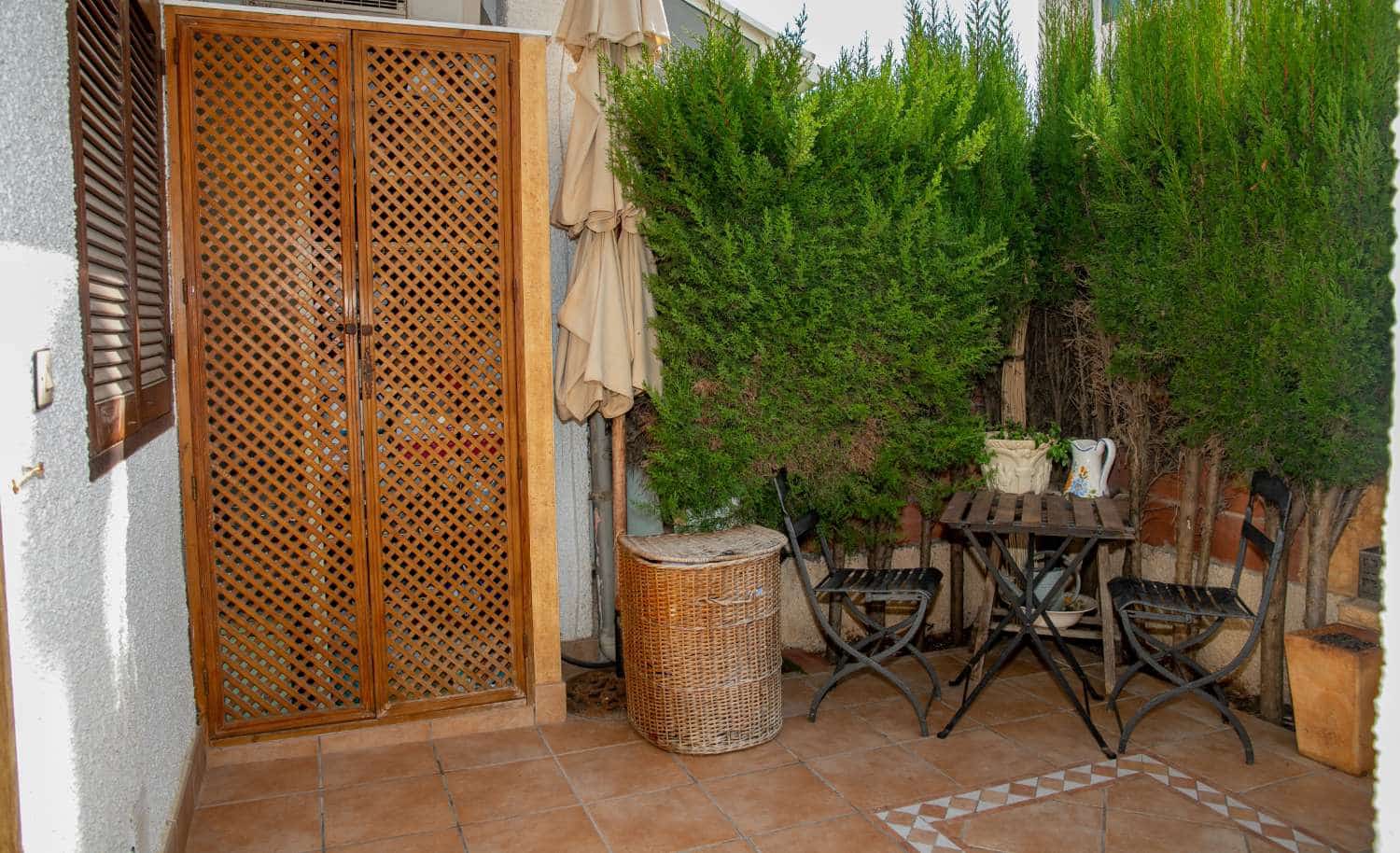 3 slaapkamer Appartement te koop in Torrevieja - € 189.900 (Ref: 9673970)