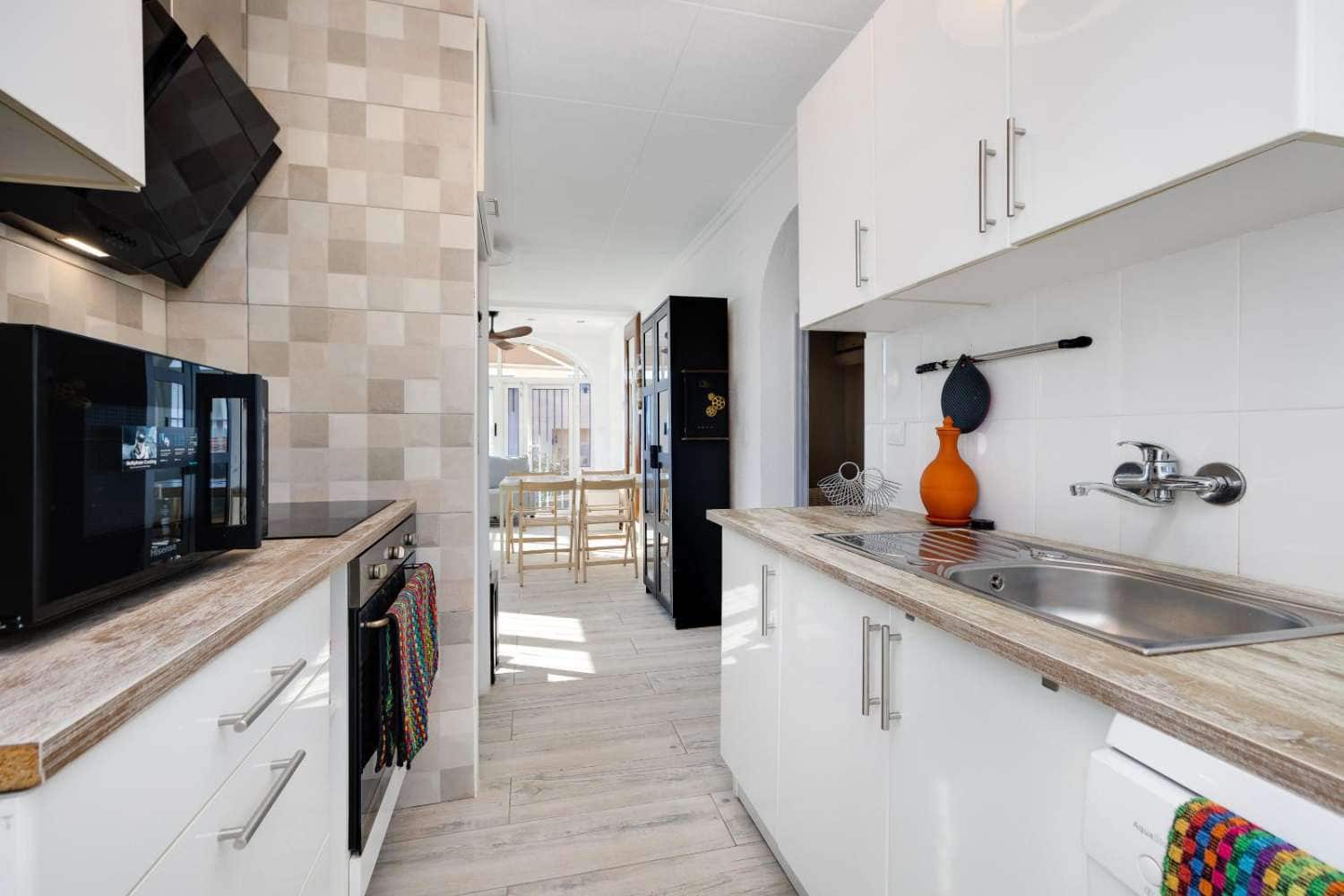 Chalet de 2 habitaciones en San Fulgencio en venta con piscina - 239.969 € (Ref: 9673973)