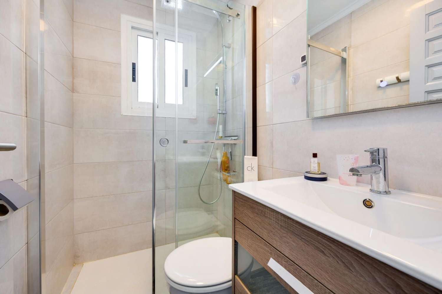 Chalet de 2 habitaciones en San Fulgencio en venta con piscina - 239.969 € (Ref: 9673973)