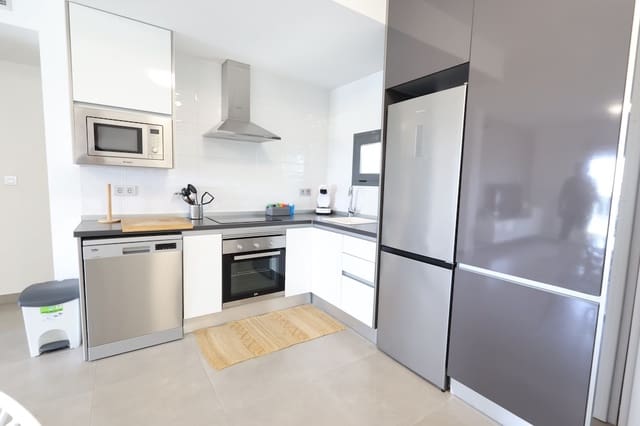 2 slaapkamer Appartement te koop in Pilar de la Horadada met zwembad garage - € 212.000 (Ref: 9679608)