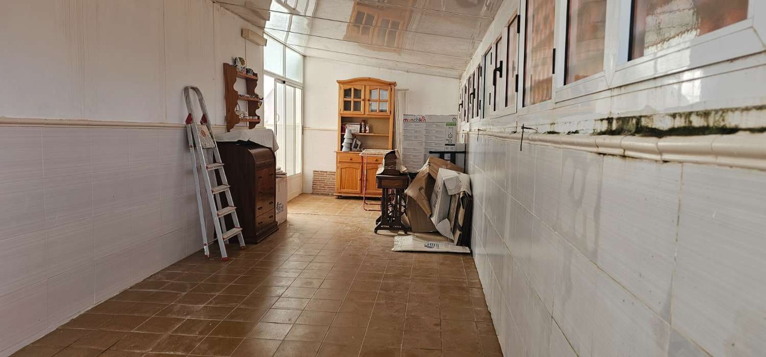 Adosado de 4 habitaciones en Torrevieja en venta con garaje - 292.000 € (Ref: 9679610)